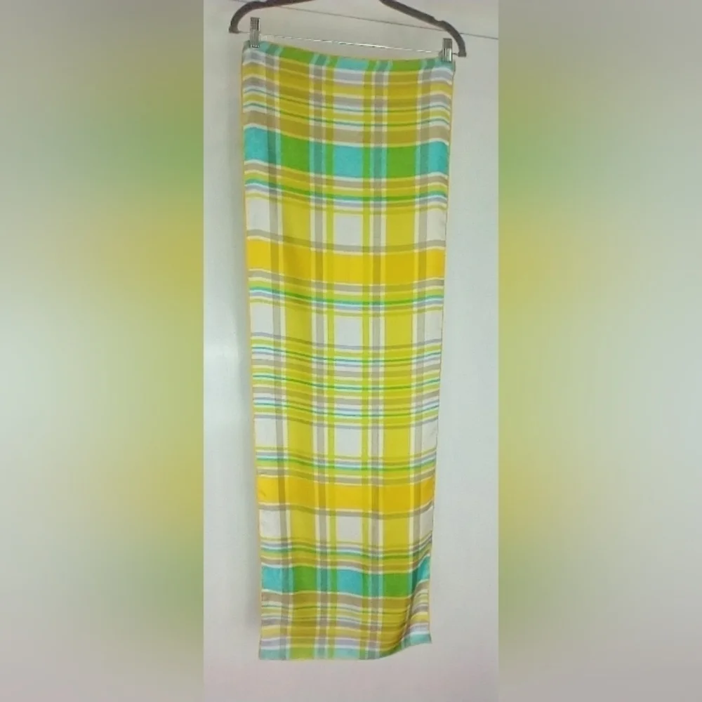 VINTAGE BRIGHT PLAID SILK ECHO SCARF